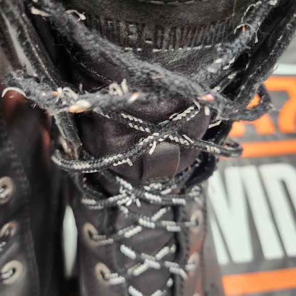 Genuine Harley-Davidson Men's Riding Boots - Picture 7 of 9